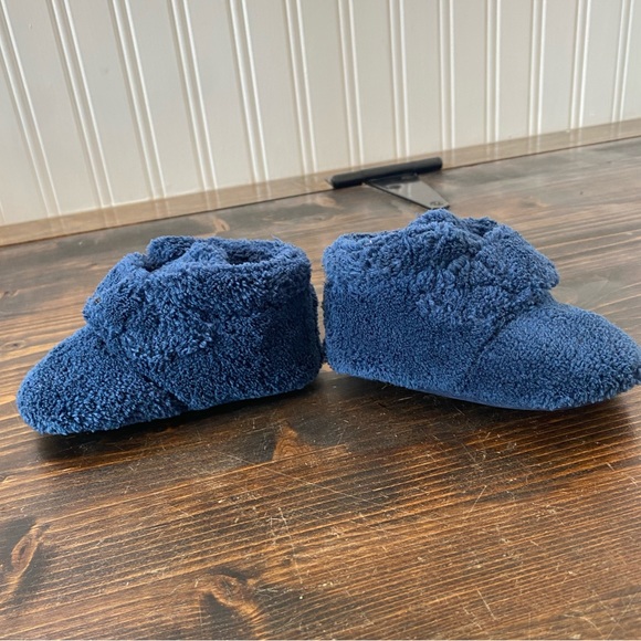 Ugg Infant Baby Bixbee Crib Bootie - Picture 6 of 10